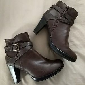 Rialto | Ankle booties